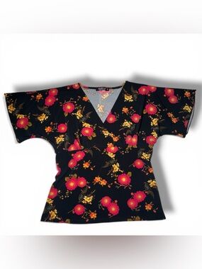 Hiatus Floral Blouse